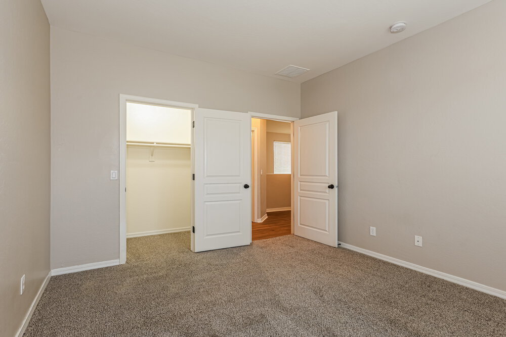 Building Photo - 7509 S 27th Way