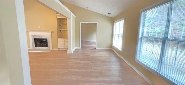 Building Photo - 2145 Prospect Mill Pl NE