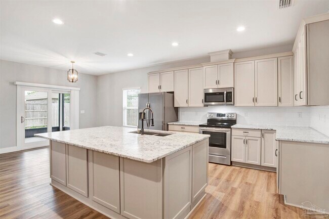 Building Photo - 4320 Quiet Ct