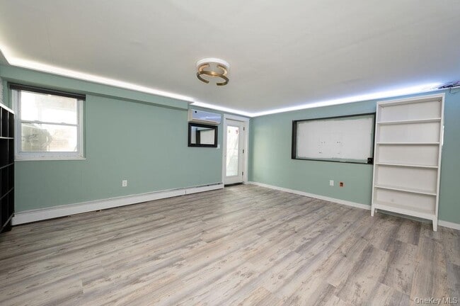 Building Photo - 268 Emerson Ave