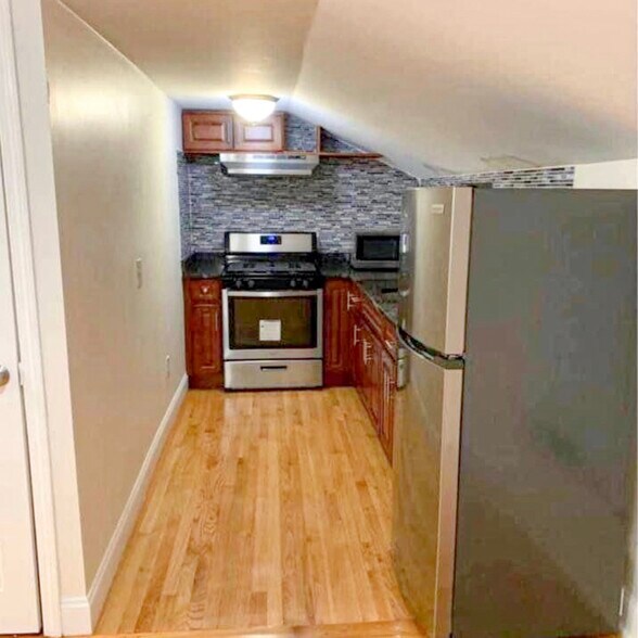 Building Photo - 174 Chad Brown St