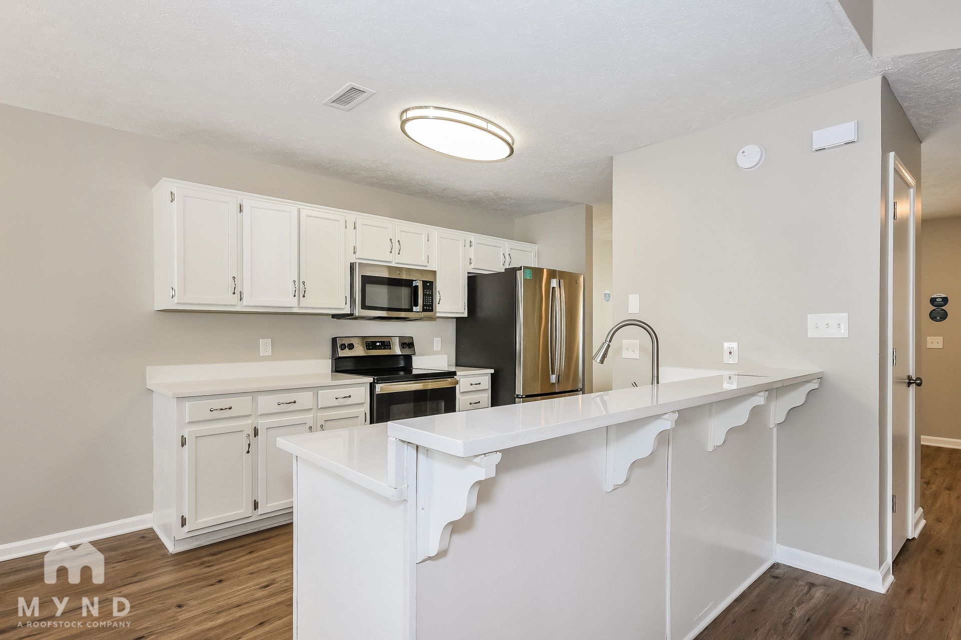 Building Photo - 1815 Apple Valley Cir
