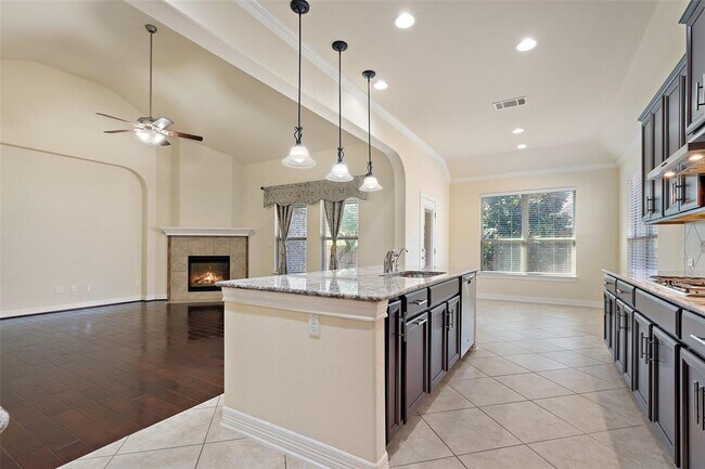 Building Photo - 8704 Old Corral Cove