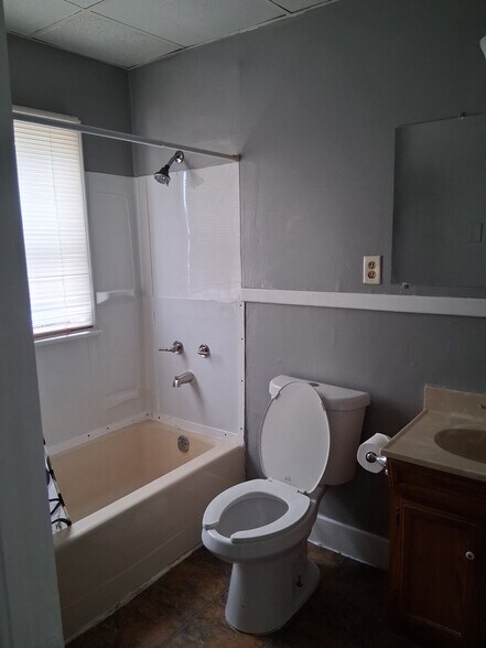 Building Photo - 34 Frederick St