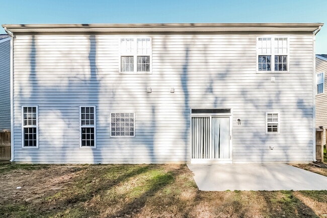 Building Photo - 116 Pearson Place