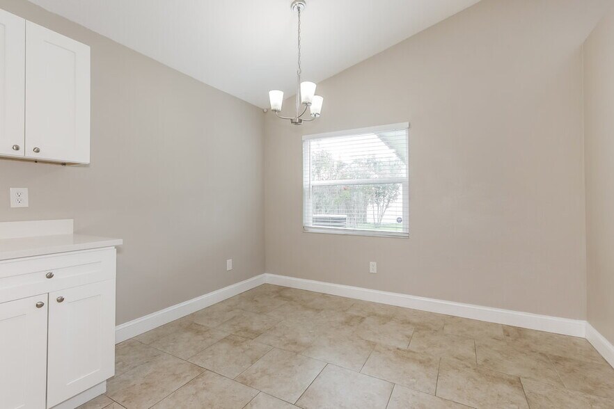 Building Photo - 34406 Smart Dr