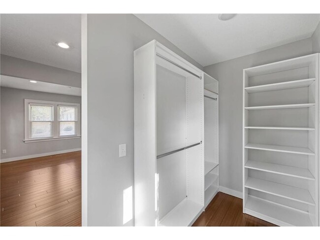 Building Photo - 3409 W 50th St