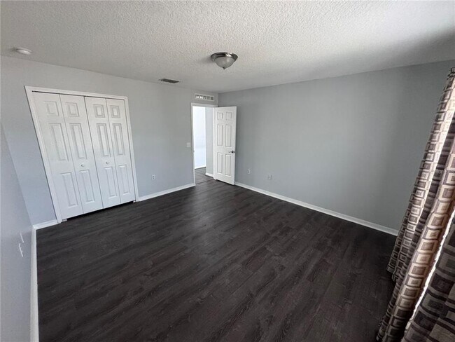 Building Photo - 4064 Sunny Day Way