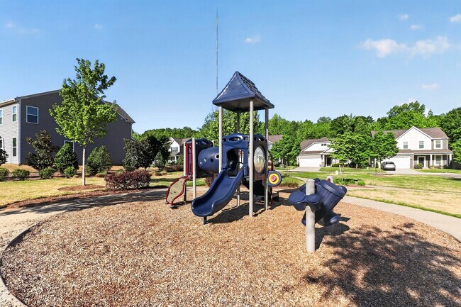 Building Photo - 7132 Wheyfield Dr