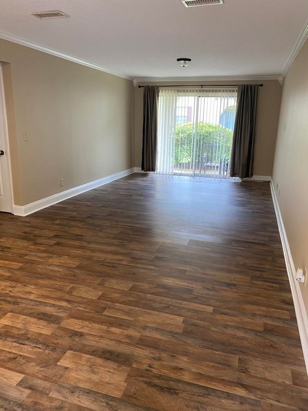 Building Photo - 1714 El Prado Rd