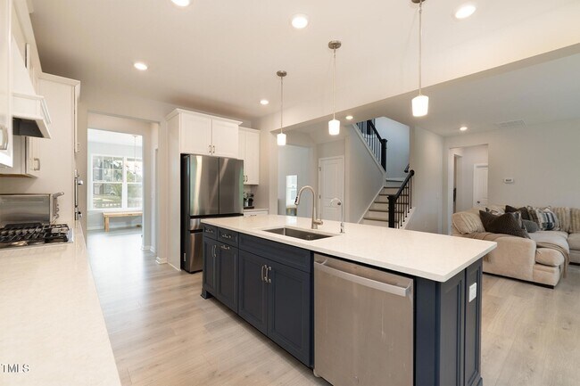 Building Photo - 2300 Kingscup Ct