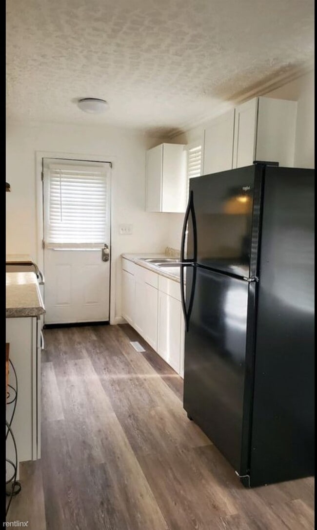 Building Photo - 3 br, 1 bath House - 933 Fort Lee Road .