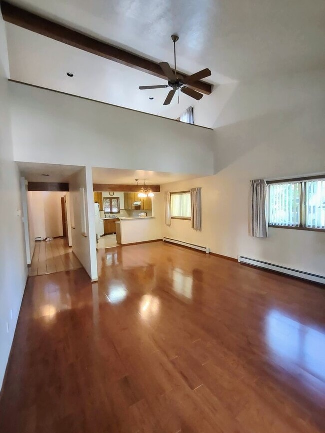 Primary Photo - Spacious Downtown Townhome Available Now!