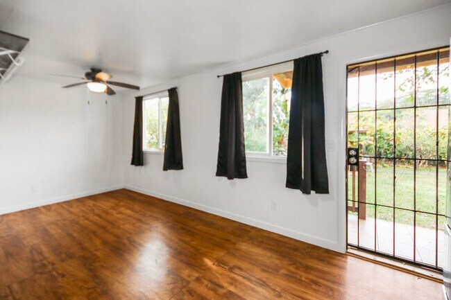 Building Photo - California Ave  - Multi