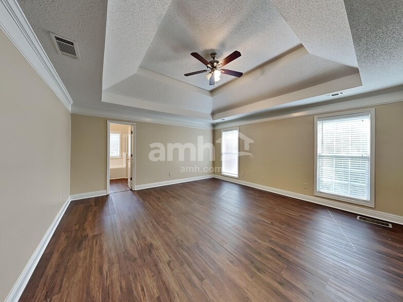 Building Photo - 154 Acadian Dr