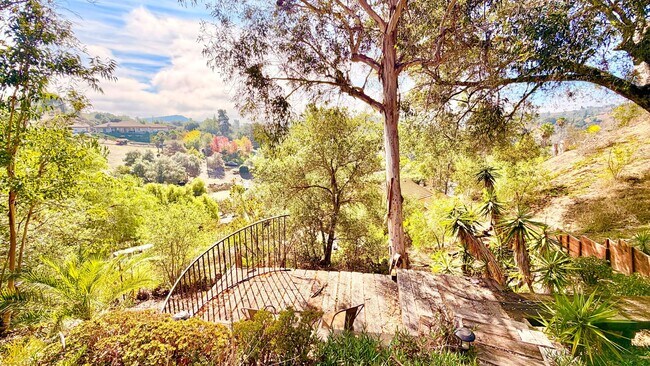 Building Photo - Lovely Country Setting Guest Home Unit on ...