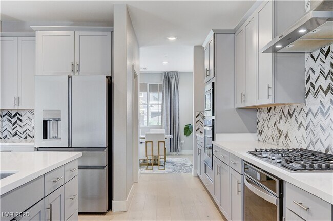 Building Photo - 7572 Mount Spokane Ct
