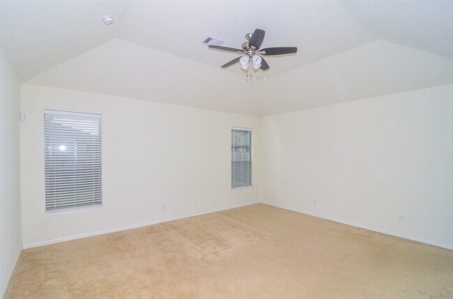 Building Photo - 15207 Keystone Bend Ln