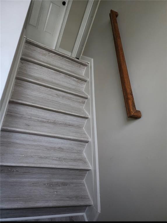 Building Photo - 138 Shady View Pl