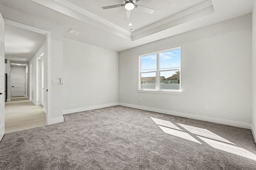 Building Photo - 276 Americana Blvd NW