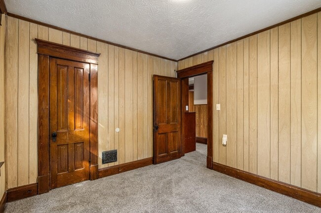 Building Photo - 37 W Arch St