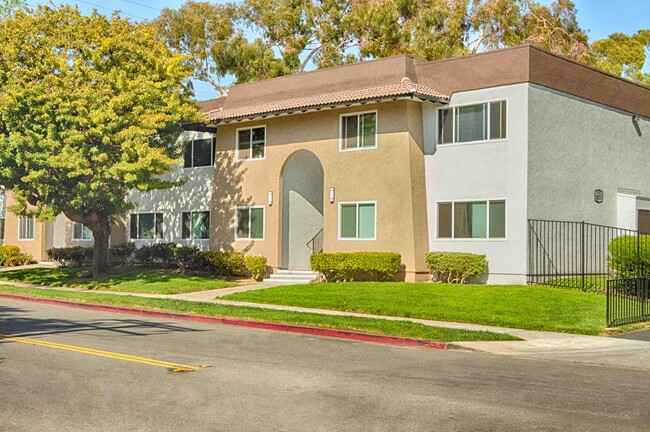 Building Photo - Channel Island Park Apartments