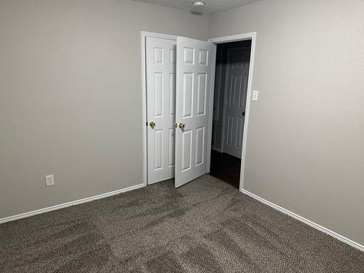 Building Photo - 9328 Goldenview Dr