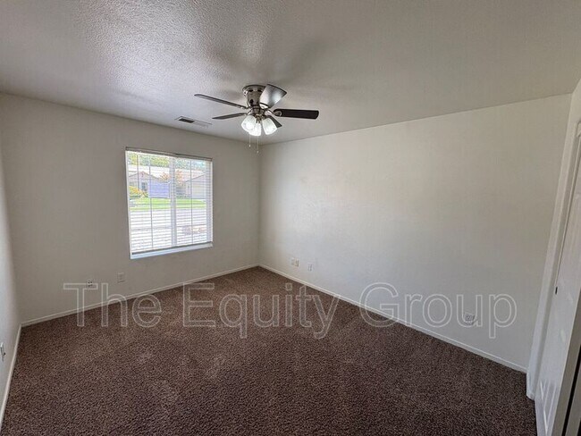 Building Photo - 429 N Amador St