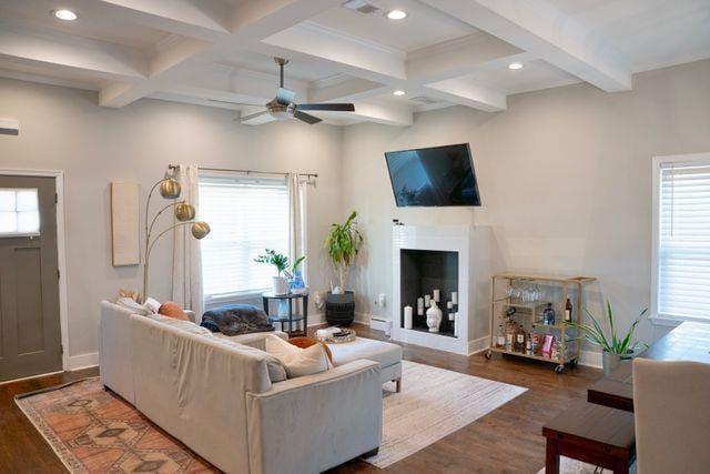 Building Photo - 1005 Birch St SW