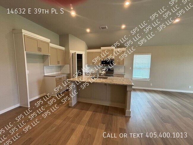 Building Photo - 14632 E 39th Pl S