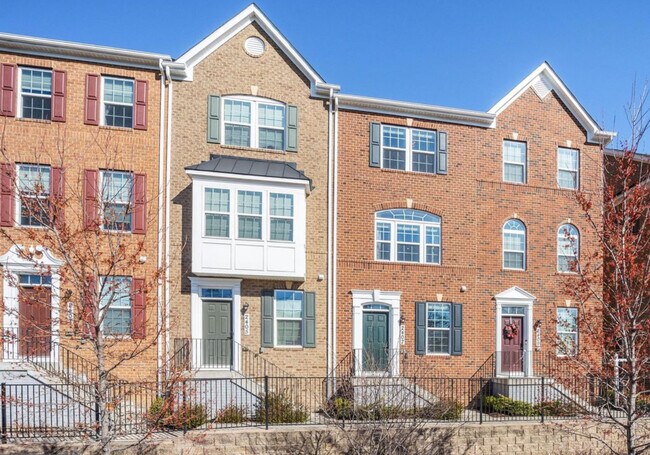 Primary Photo - 2407 Marsh Point