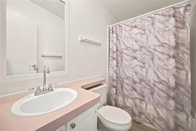 Building Photo - 8880 SW 27th Ave