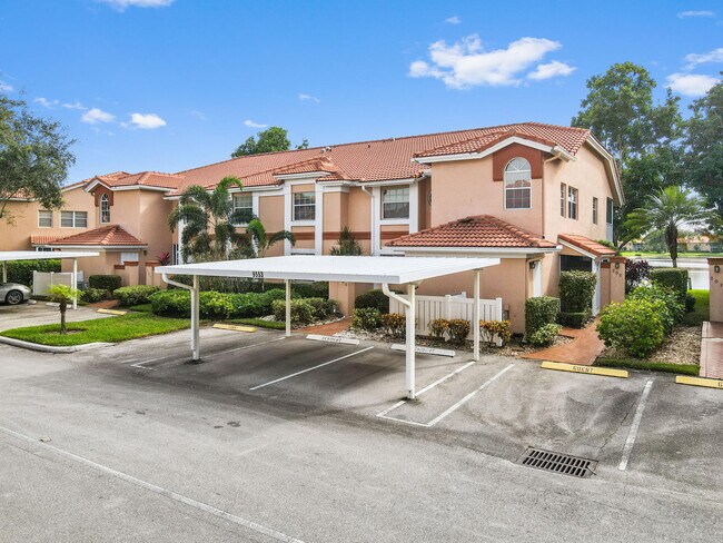 Building Photo - 9553 Shadybrook Dr
