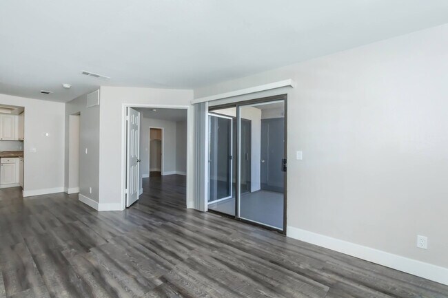Building Photo - Aspire Corona Apartments
