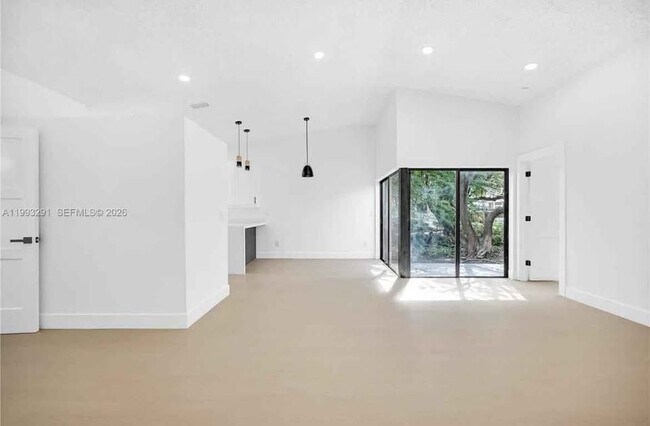 Building Photo - 13608 SW 286th Terrace