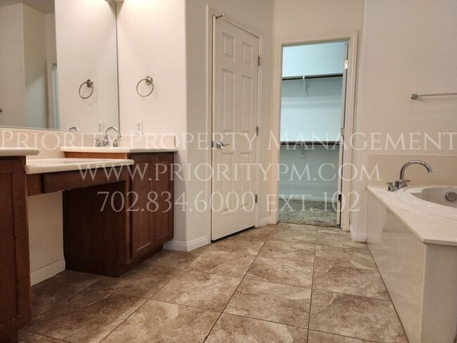 Building Photo - PROVIDENCE SINGLE STORY (GATED)~ 1900+ SQ FT! ~ UPGRADED!!