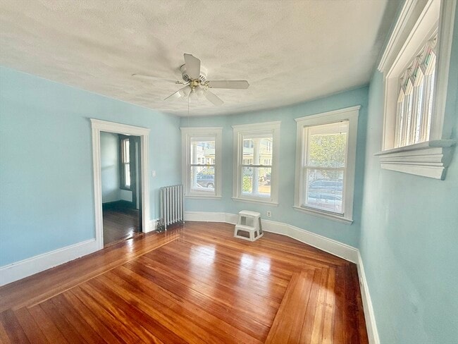 Building Photo - 41 Dunbar Ave
