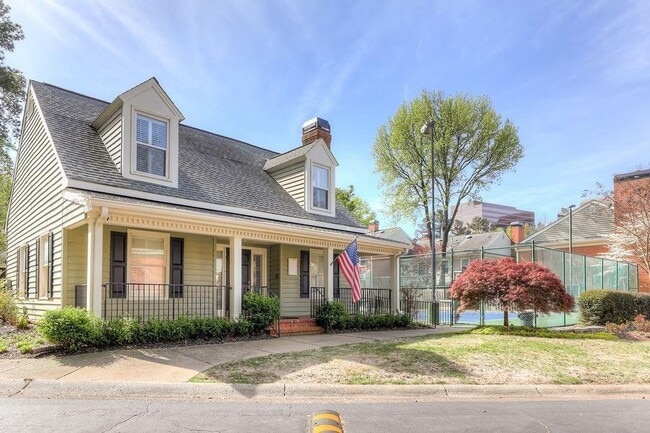 Building Photo - 27 Mt Vernon Cir