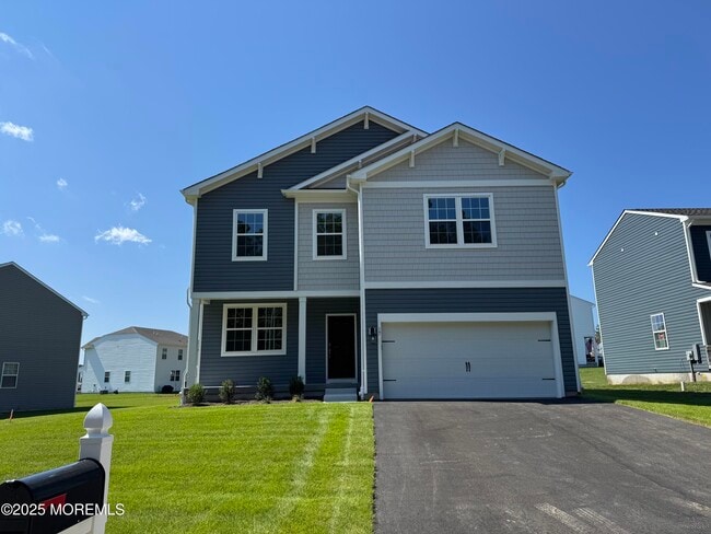 Primary Photo - 17 Whaler Ave