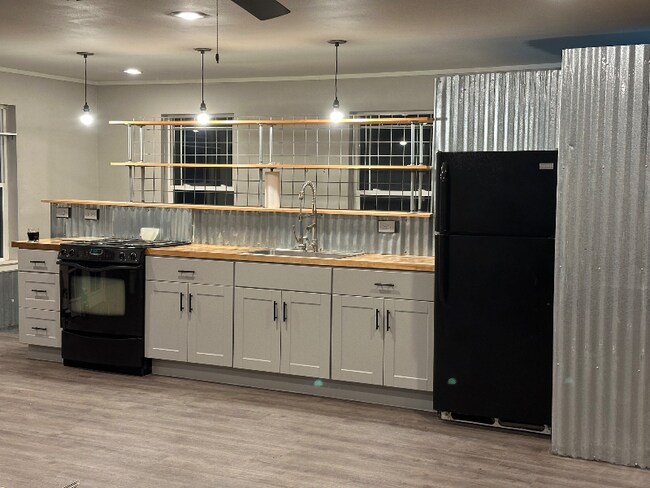 Building Photo - 19602 E Onyx Ln