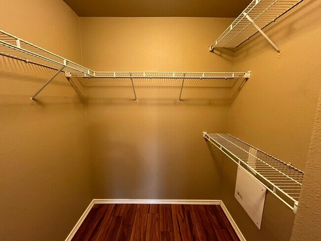 Building Photo - 15434 Grosbeak Pass