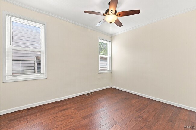 Building Photo - 5446 Christy Ave