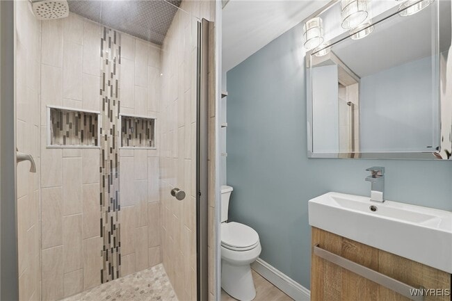 Building Photo - 151 Conant Dr