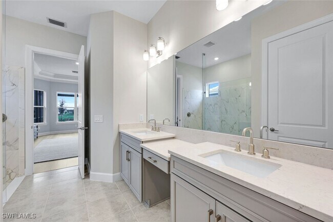 Building Photo - 15804 Derna St