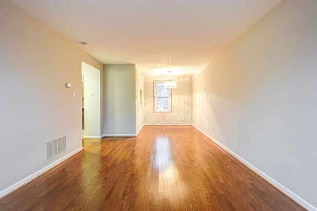 Building Photo - 3855 Rodman St NW