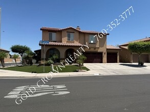 Building Photo - Home for rent in El Centro