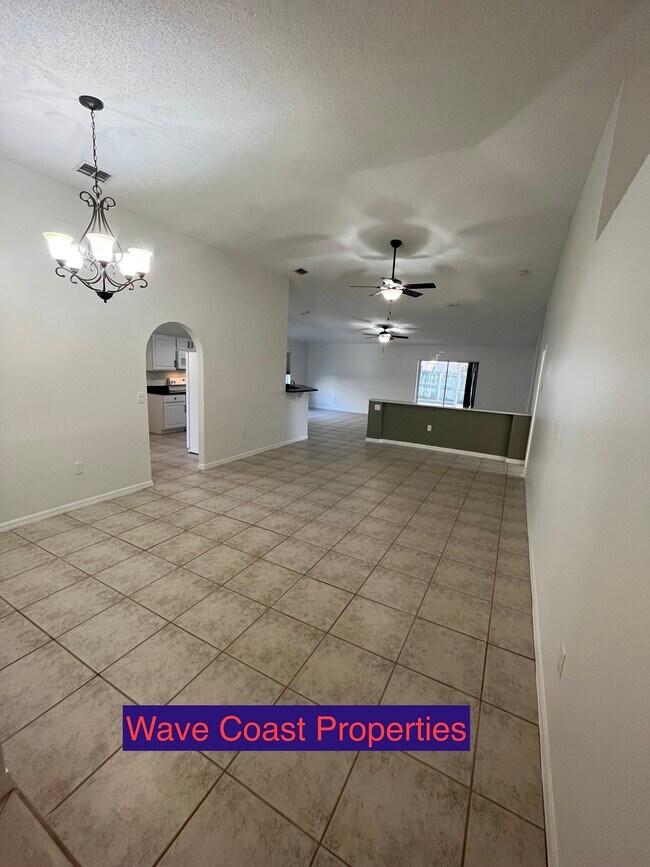 Family room - 8593 Winder Way