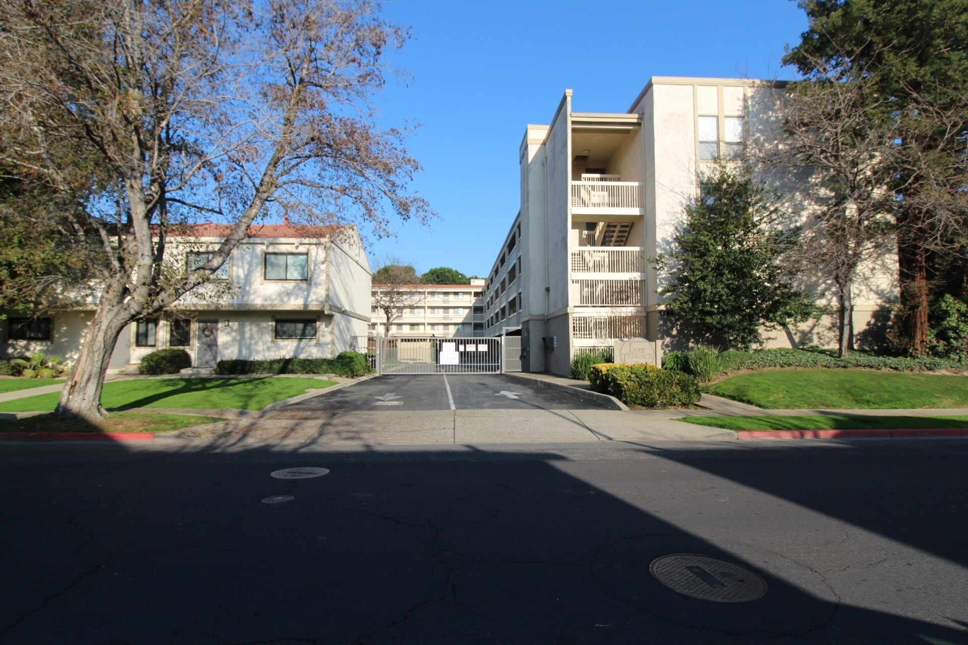 Building Photo - 1790 Ellis St