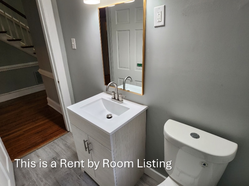 Building Photo - 558 Avent St