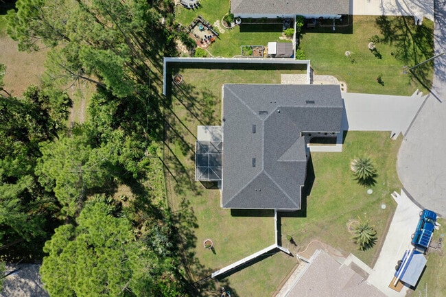 Building Photo - 4 Karl Ct